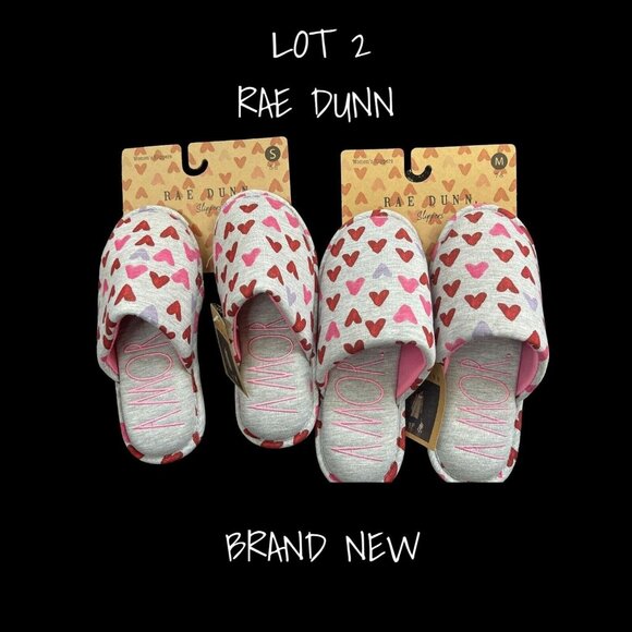 Rae Dunn Women's Slippers Gray Heart Print Amor Small 5/6 & Medium 7/8 New - Picture 1 of 7